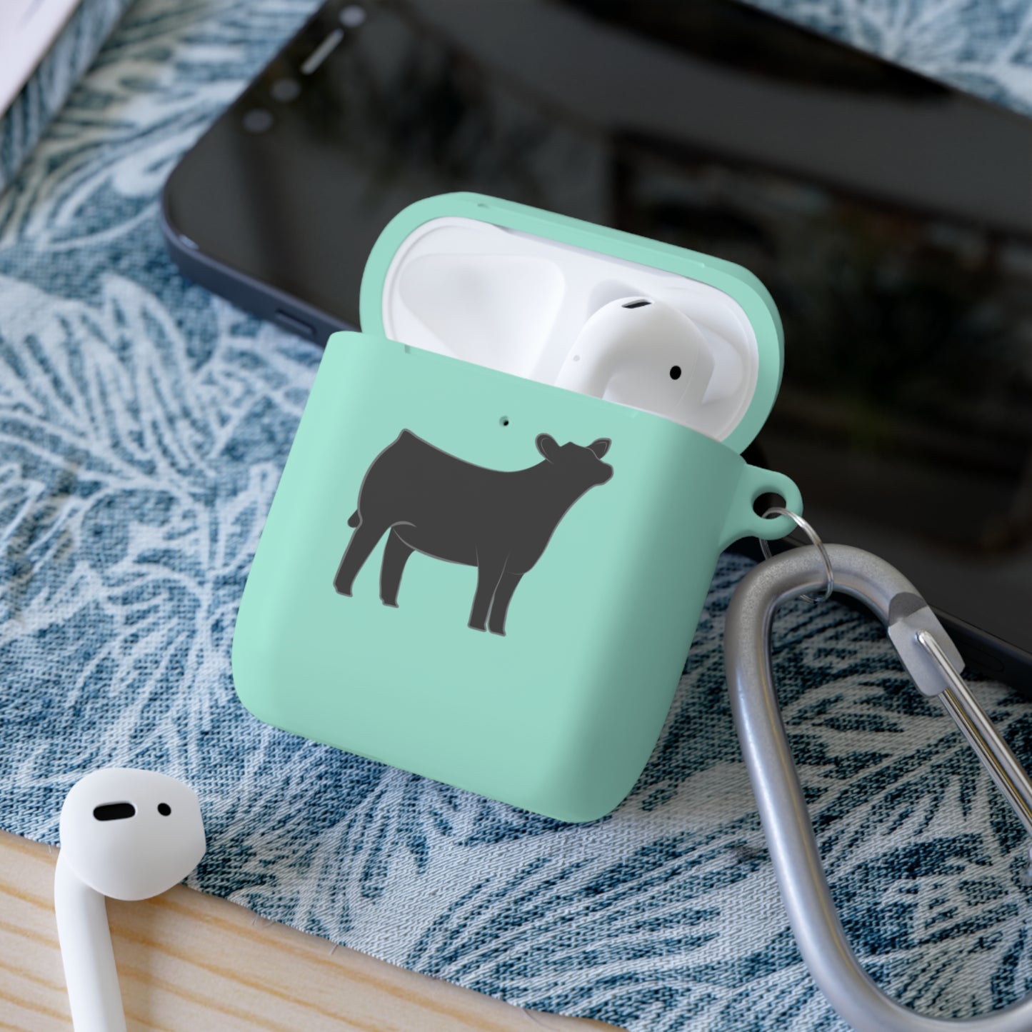 Show Heifer AirPods and AirPods Pro Case Cover